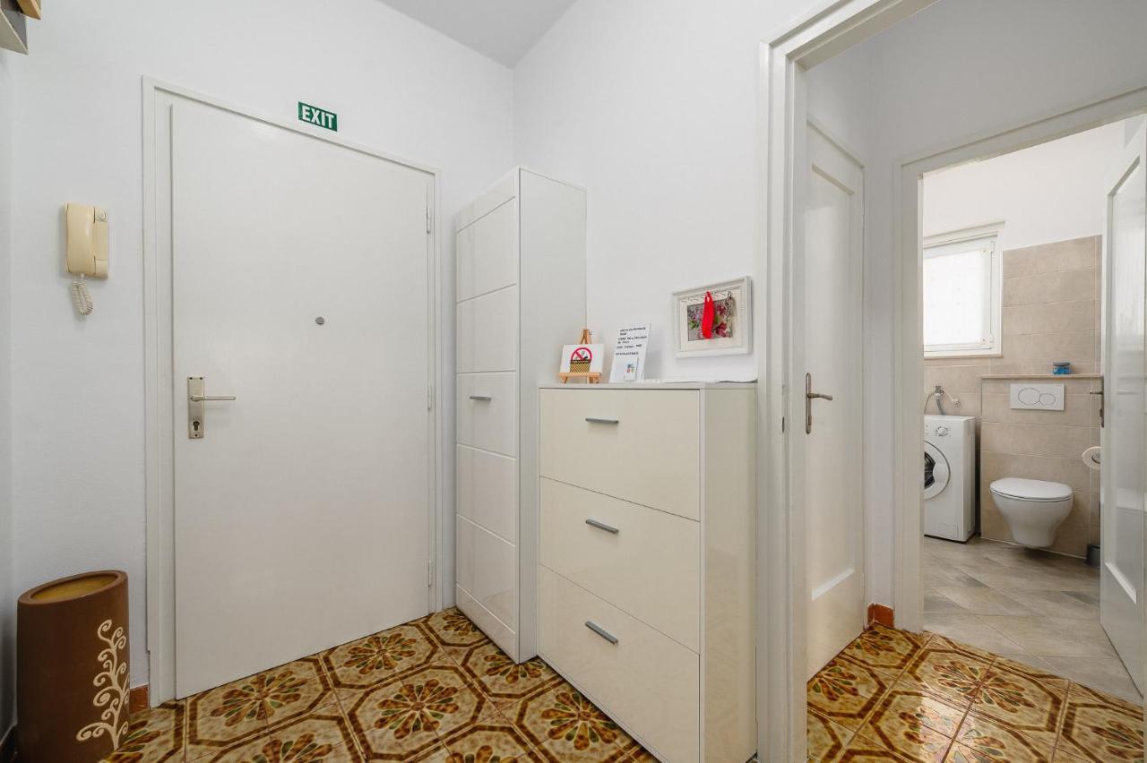 Apartment Maria Пореч Экстерьер фото
